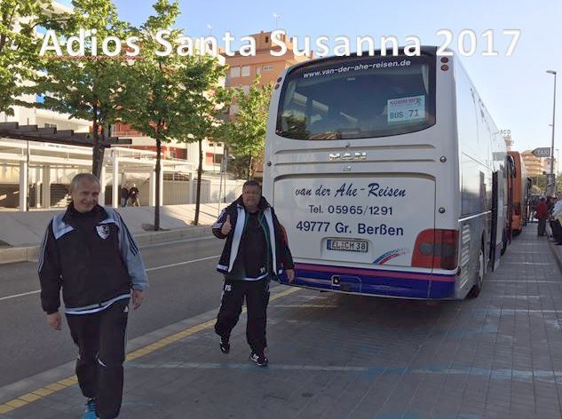 B1 , Wohlbehalten von der Mannschaftstour nach Barcelona zurückgekehrt