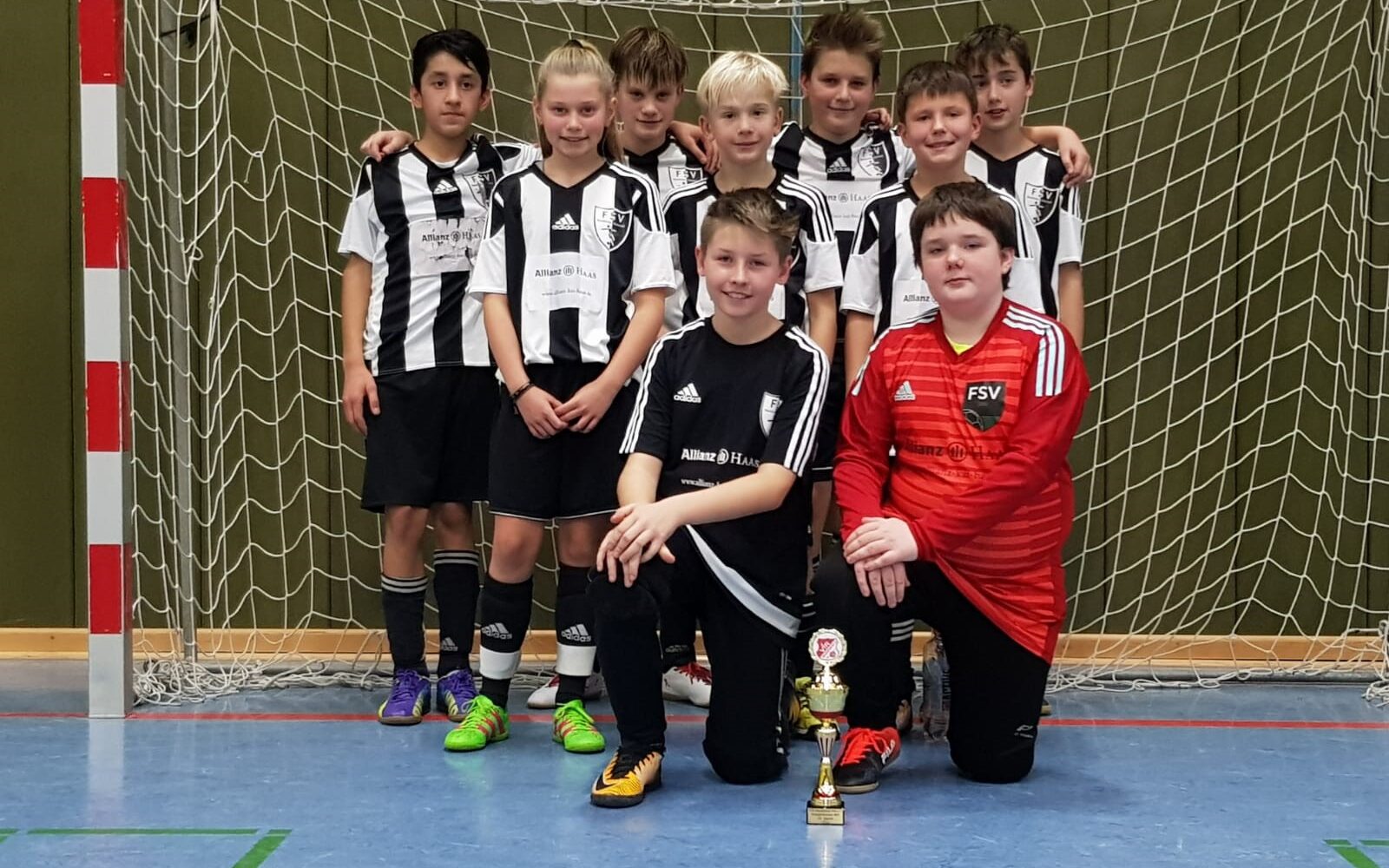 2.Platz für die U12 des FSV beim Neujahrsturnier in Marienfeld